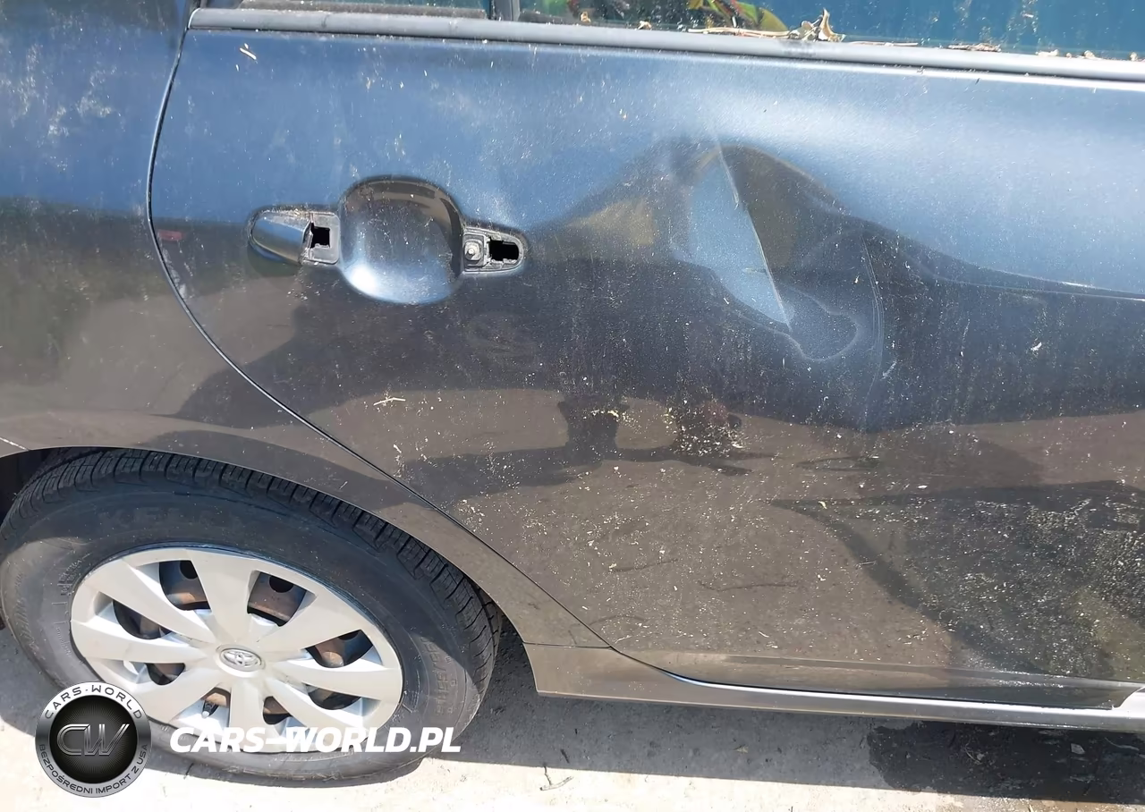2010 Toyota Corolla Le VIN:1NXBU4EE0AZ384814 - 19