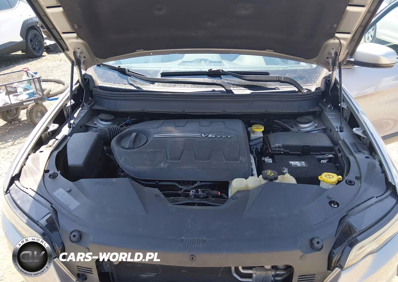 2019 Jeep Cherokee Limited 4X4 VIN:1C4PJMDX0KD407547 - 10