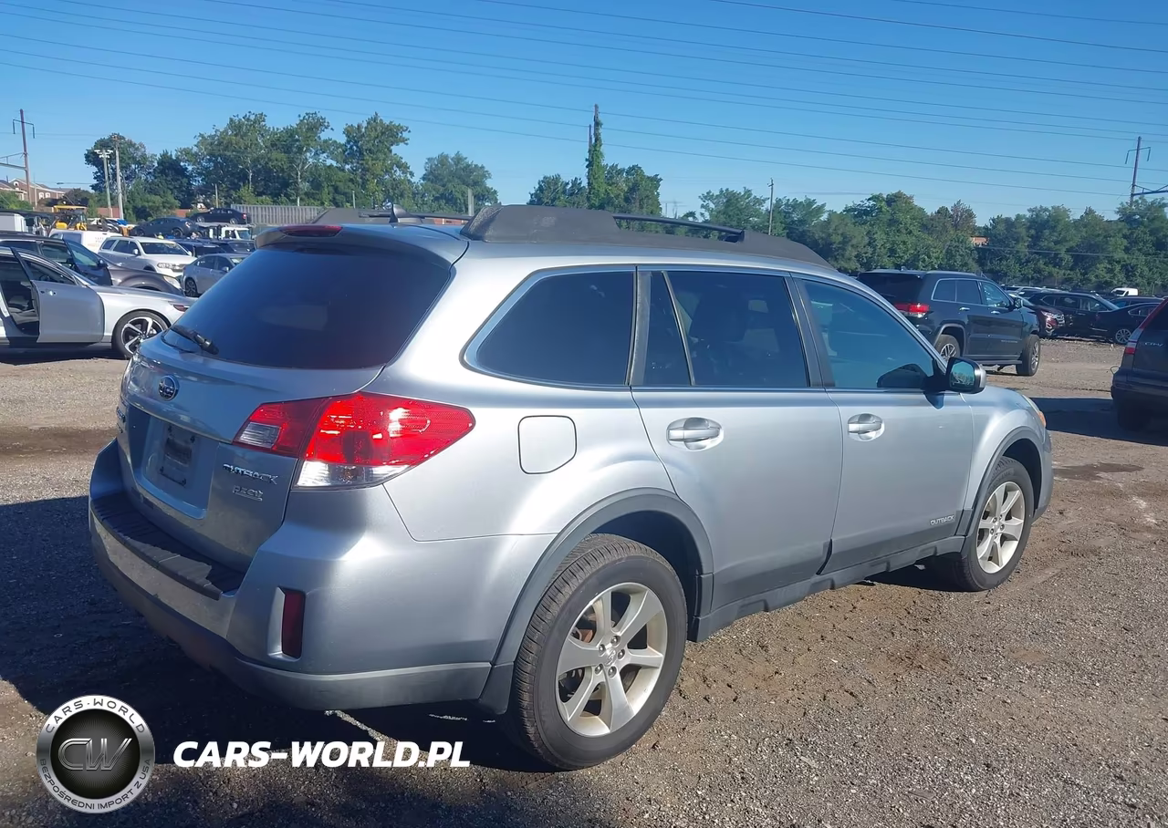 2013 Subaru Outback 2.5I Limited VIN:4S4BRBKC1D3215436 - 4