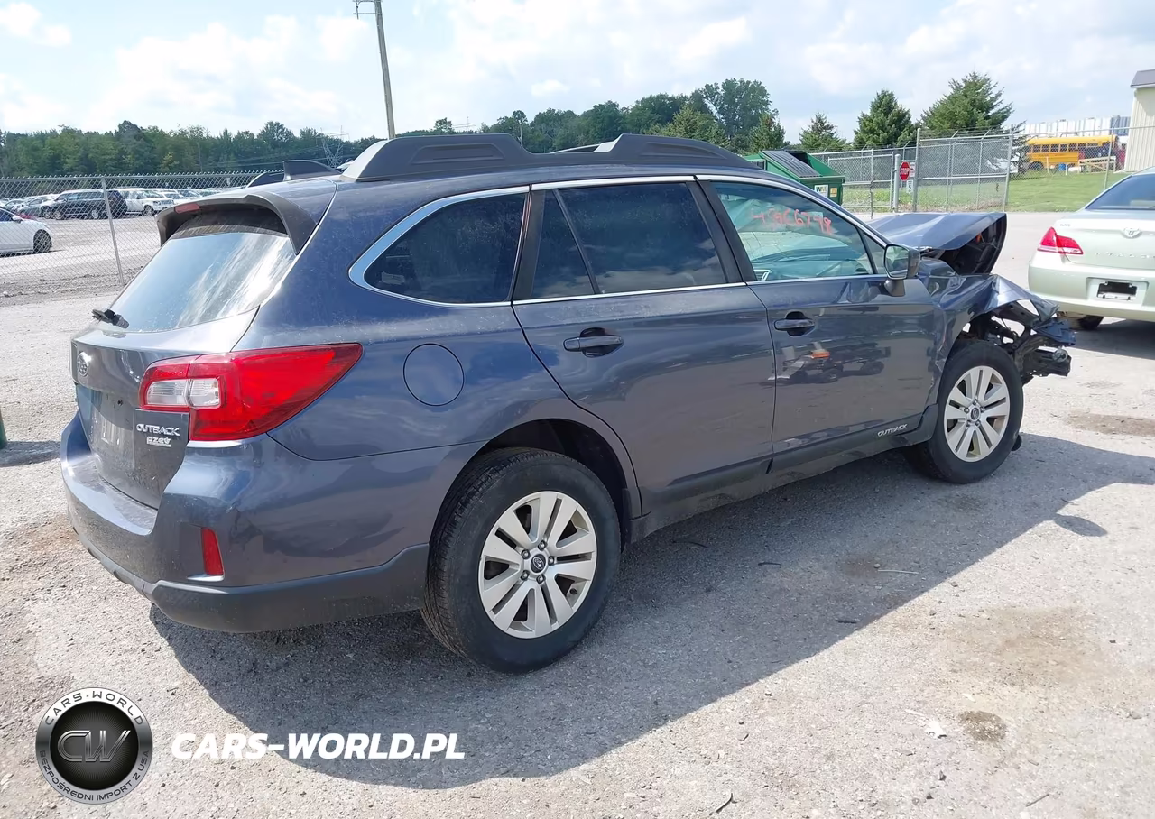 2017 Subaru Outback 2.5I Premium VIN:4S4BSACC8H3396263 - 4