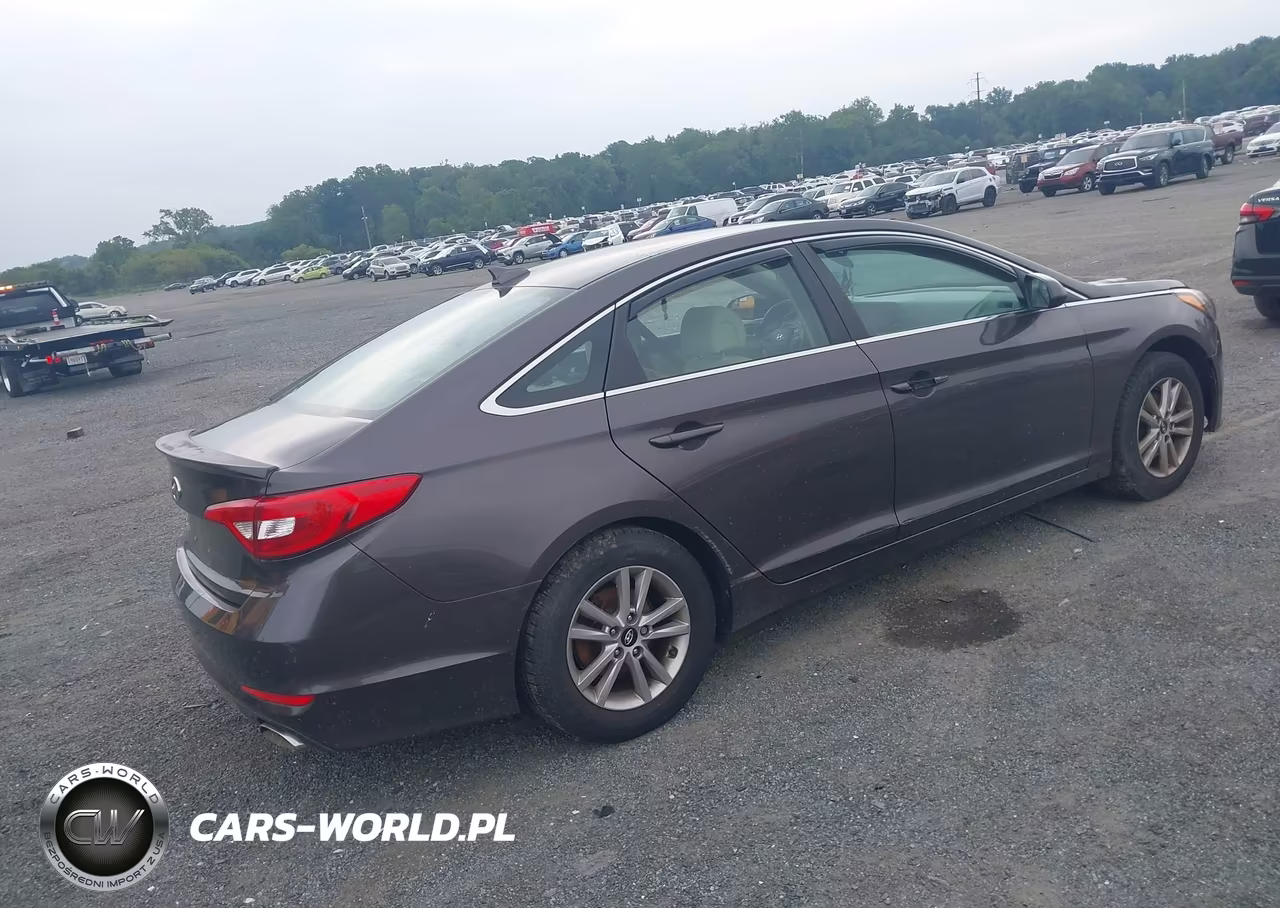 2015 Hyundai Sonata Se VIN:5NPE24AF0FH027768 - 4