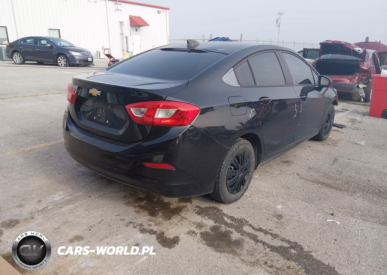 2016 Chevrolet Cruze Ls Auto VIN:1G1BC5SM0G7256971 - 4