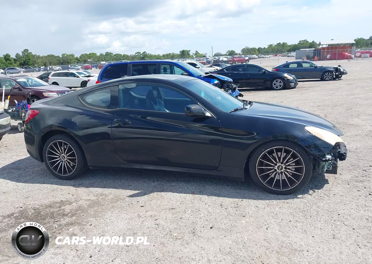 2010 Hyundai Genesis 3.8 VIN:KMHHU6KH7AU017865 - 13