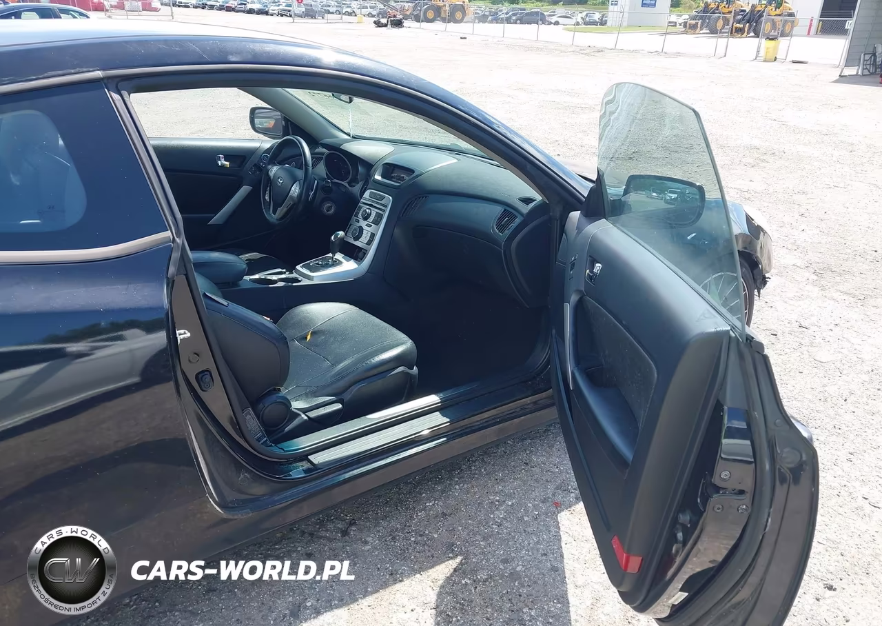 2010 Hyundai Genesis 3.8 VIN:KMHHU6KH7AU017865 - 5