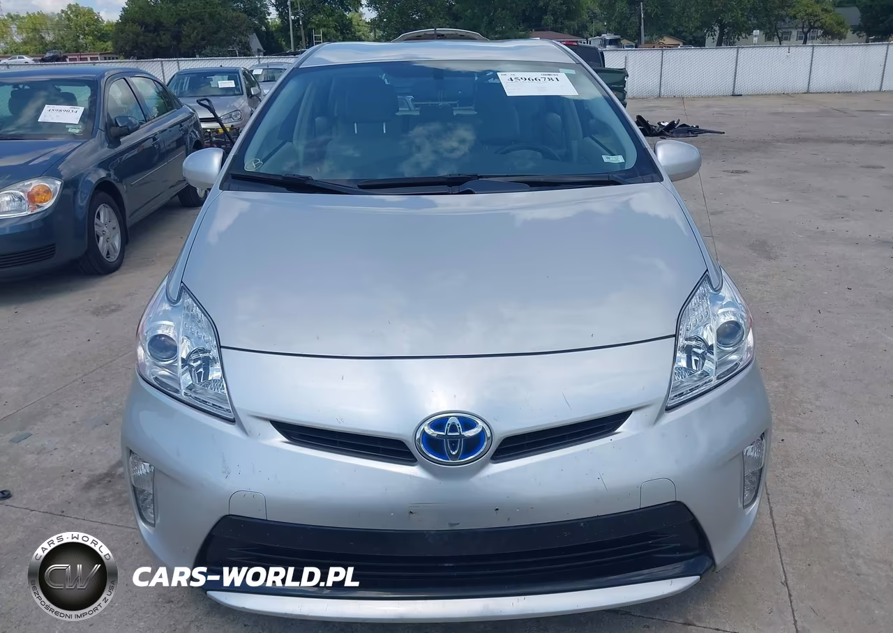 2015 Toyota Prius Four VIN:JTDKN3DU3F0420160 - 12