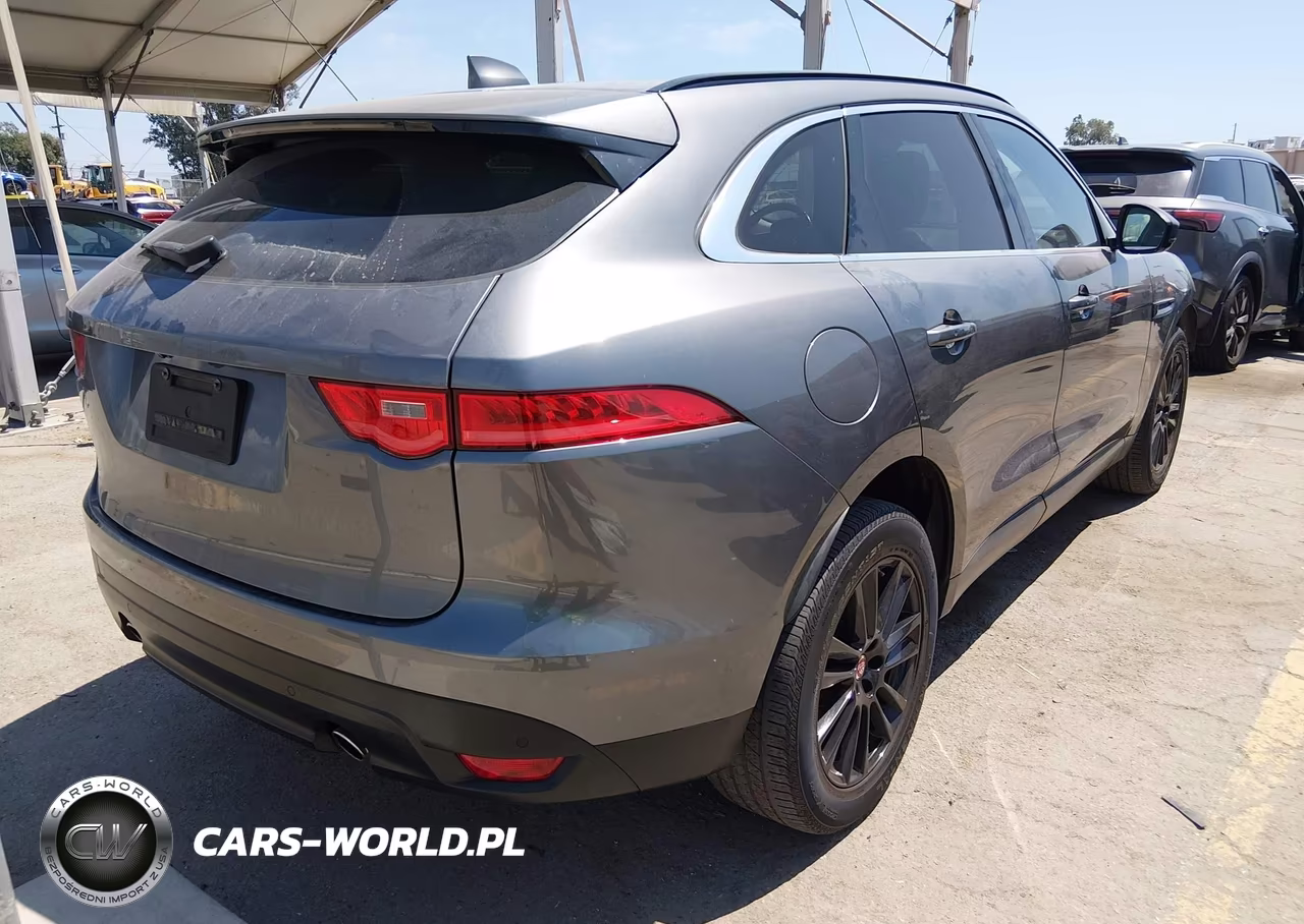 2019 Jaguar F-Pace 25T Prestige VIN:SADCK2FX1KA366963 - 4