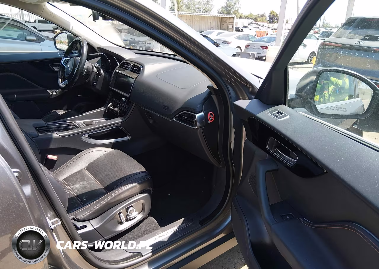 2019 Jaguar F-Pace 25T Prestige VIN:SADCK2FX1KA366963 - 5
