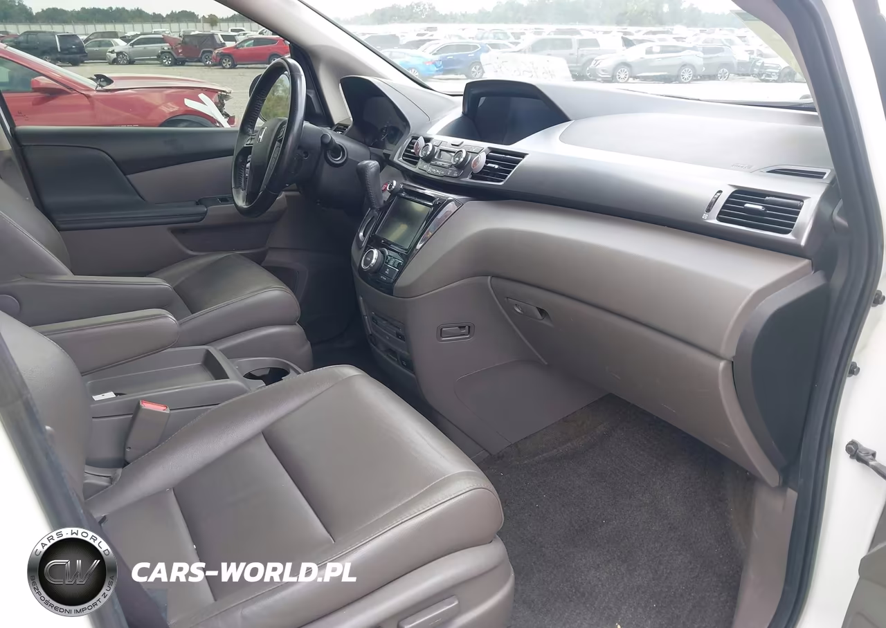 2014 Honda Odyssey Touring-Touring Elite VIN:5FNRL5H95EB058287 - 5