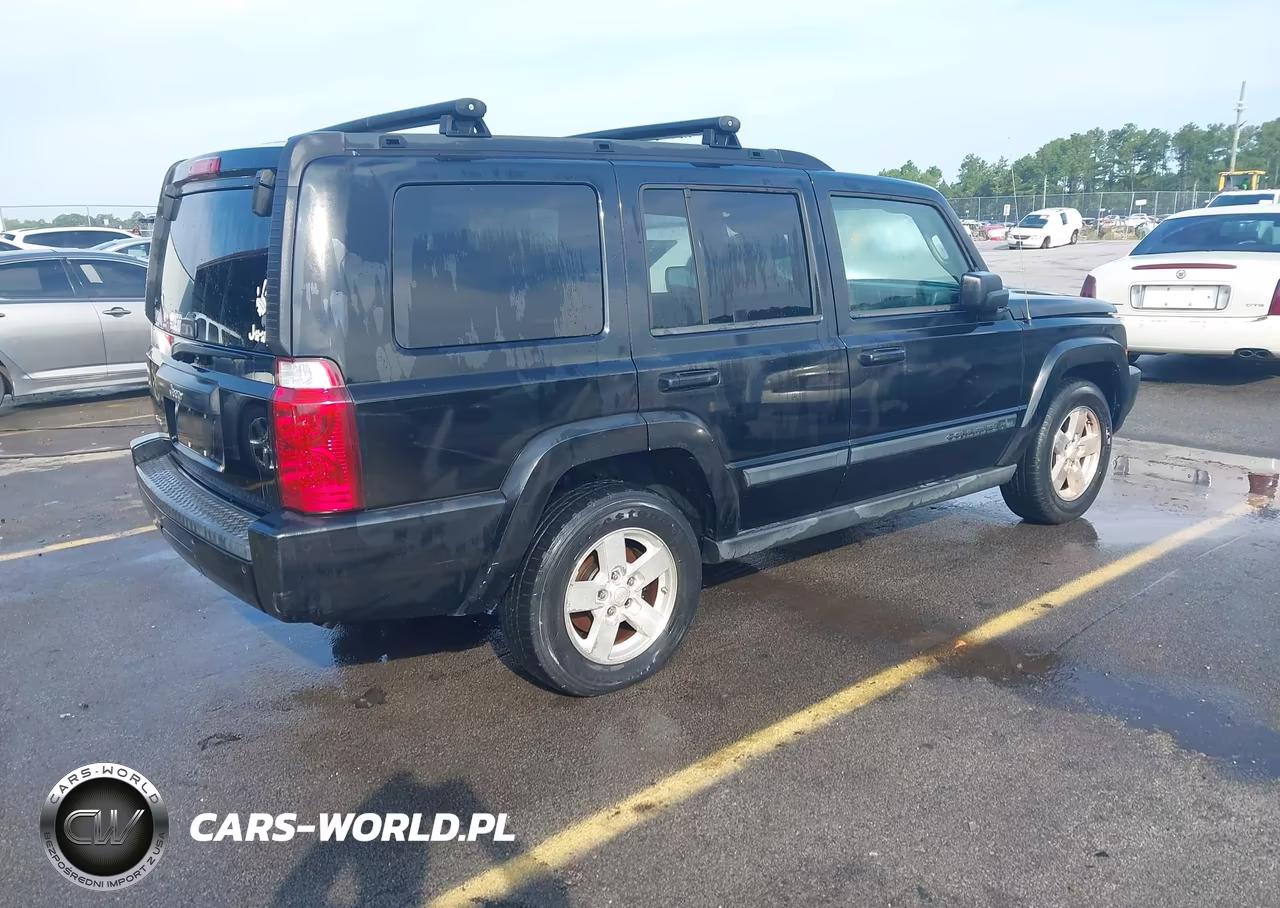 2007 Jeep Commander Sport VIN:1J8HG48K47C504824 - 4