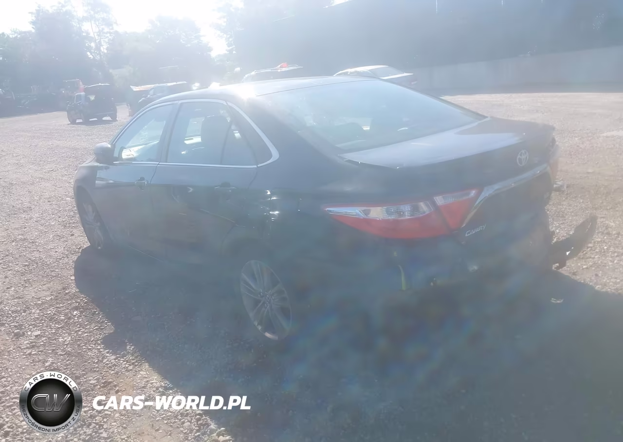 2017 Toyota Camry Se VIN:4T1BF1FK0HU371620 - 3