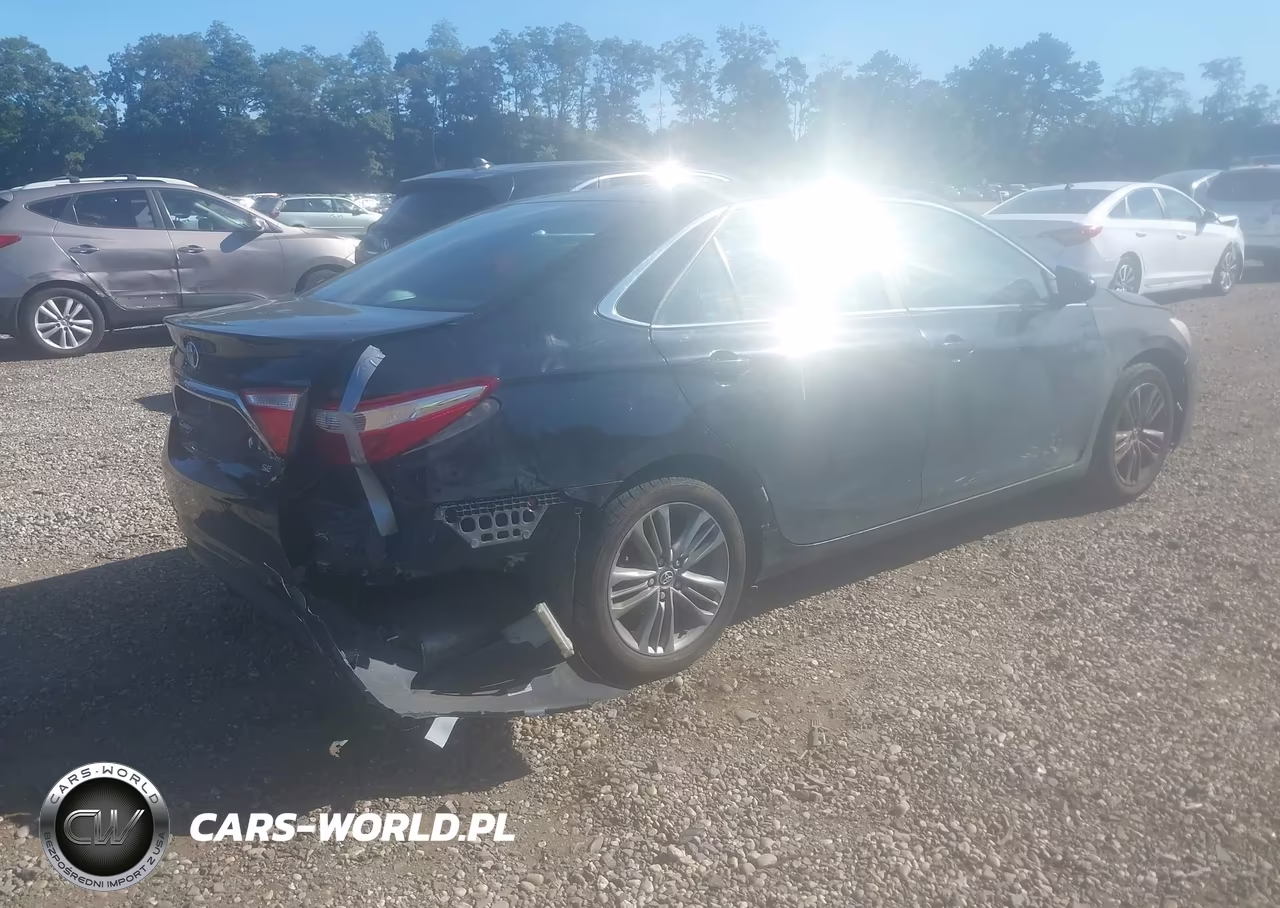 2017 Toyota Camry Se VIN:4T1BF1FK0HU371620 - 4