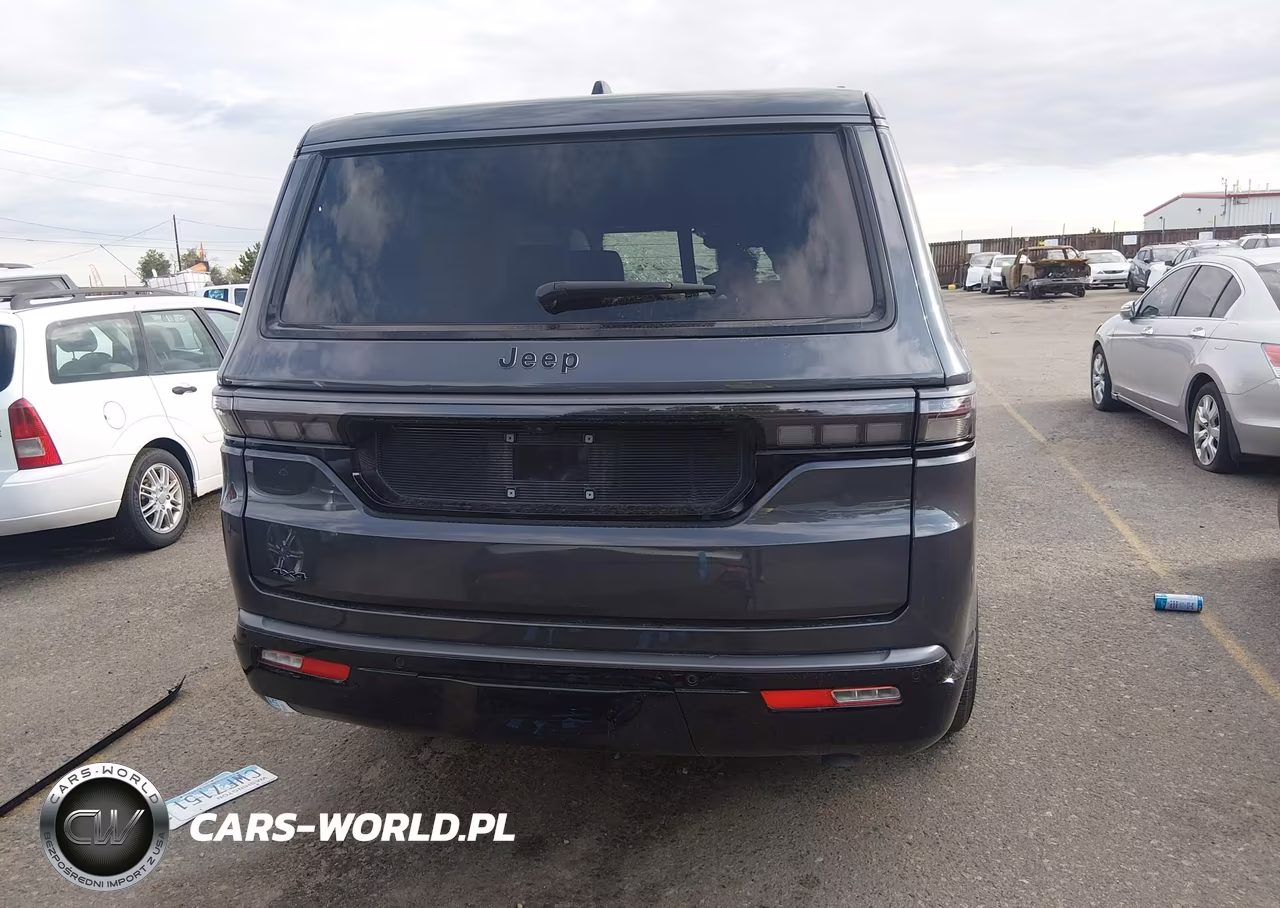 2026 Jeep Grand Wagoneer Limited Altitude 4X4 VIN:1C4SJVBPXTS174373 - 16