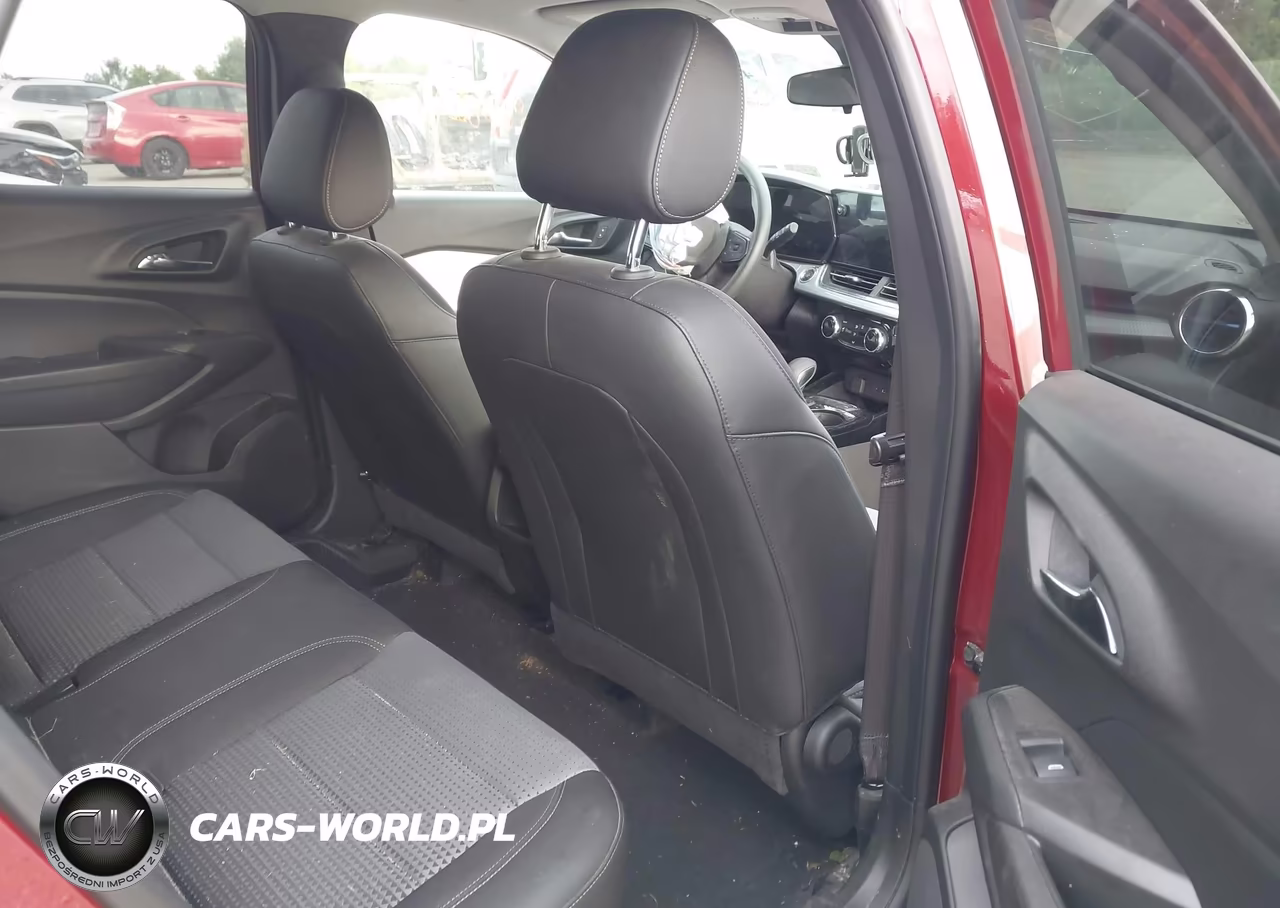 2025 Chevrolet Trax Fwd Lt VIN:KL77LHEP9SC077832 - 8