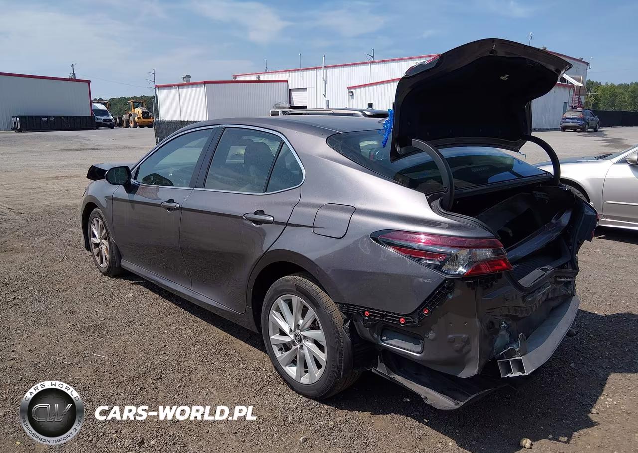 2024 Toyota Camry Le VIN:4T1C11AK5RU848621 - 3