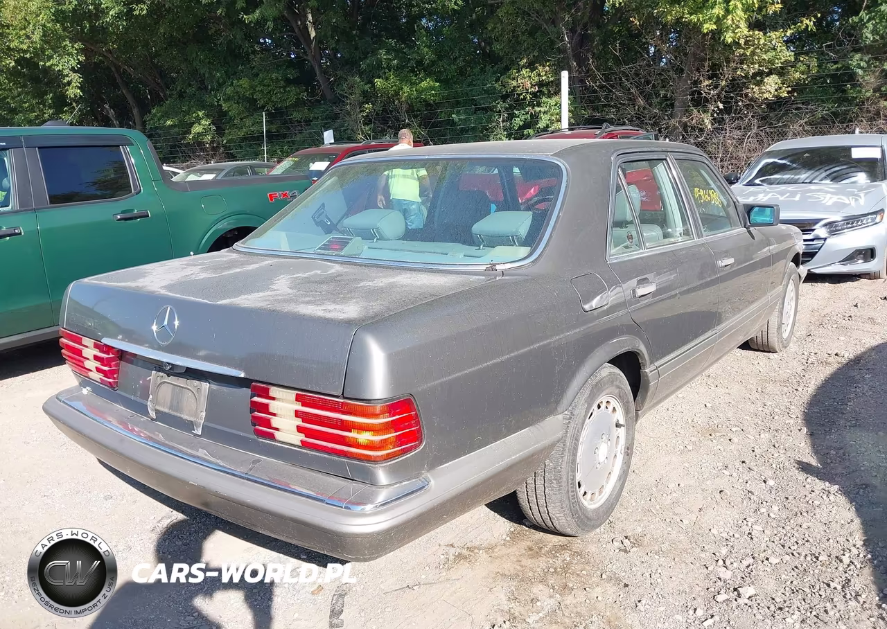 1989 Mercedes-Benz 300 Se VIN:WDBCA24DXKA449538 - 4