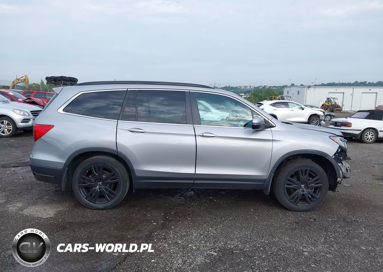 2022 Honda Pilot Awd Special Edition VIN:5FNYF6H21NB070643 - 13