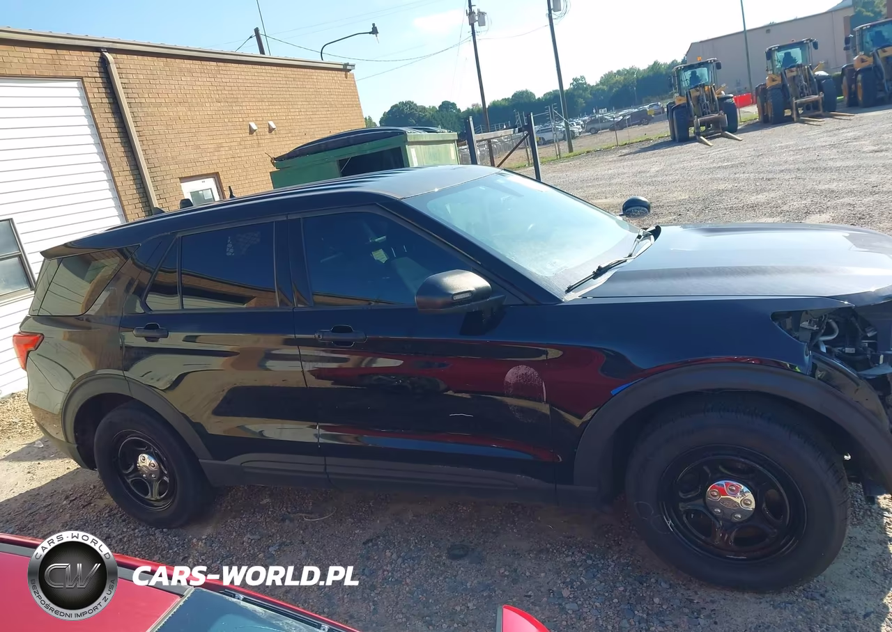 2021 Ford Police Interceptor Utility VIN:1FM5K8AB3MGB96667 - 13