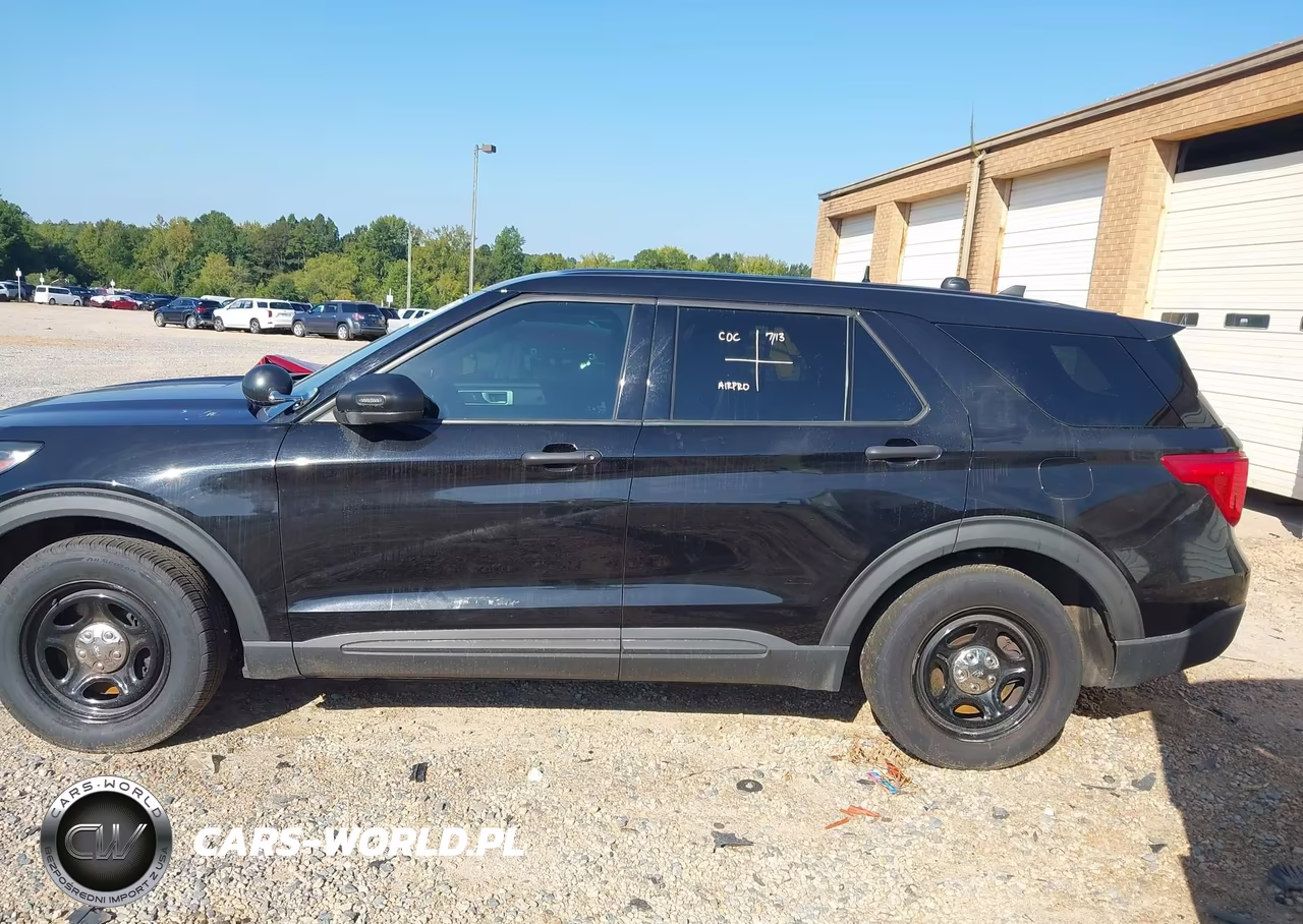 2021 Ford Police Interceptor Utility VIN:1FM5K8AB3MGB96667 - 14