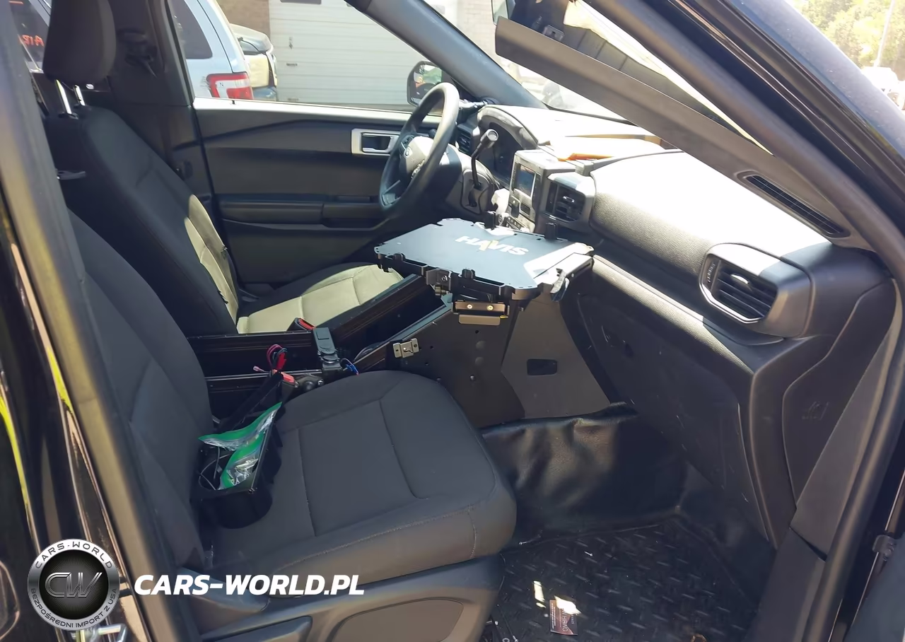 2021 Ford Police Interceptor Utility VIN:1FM5K8AB3MGB96667 - 5
