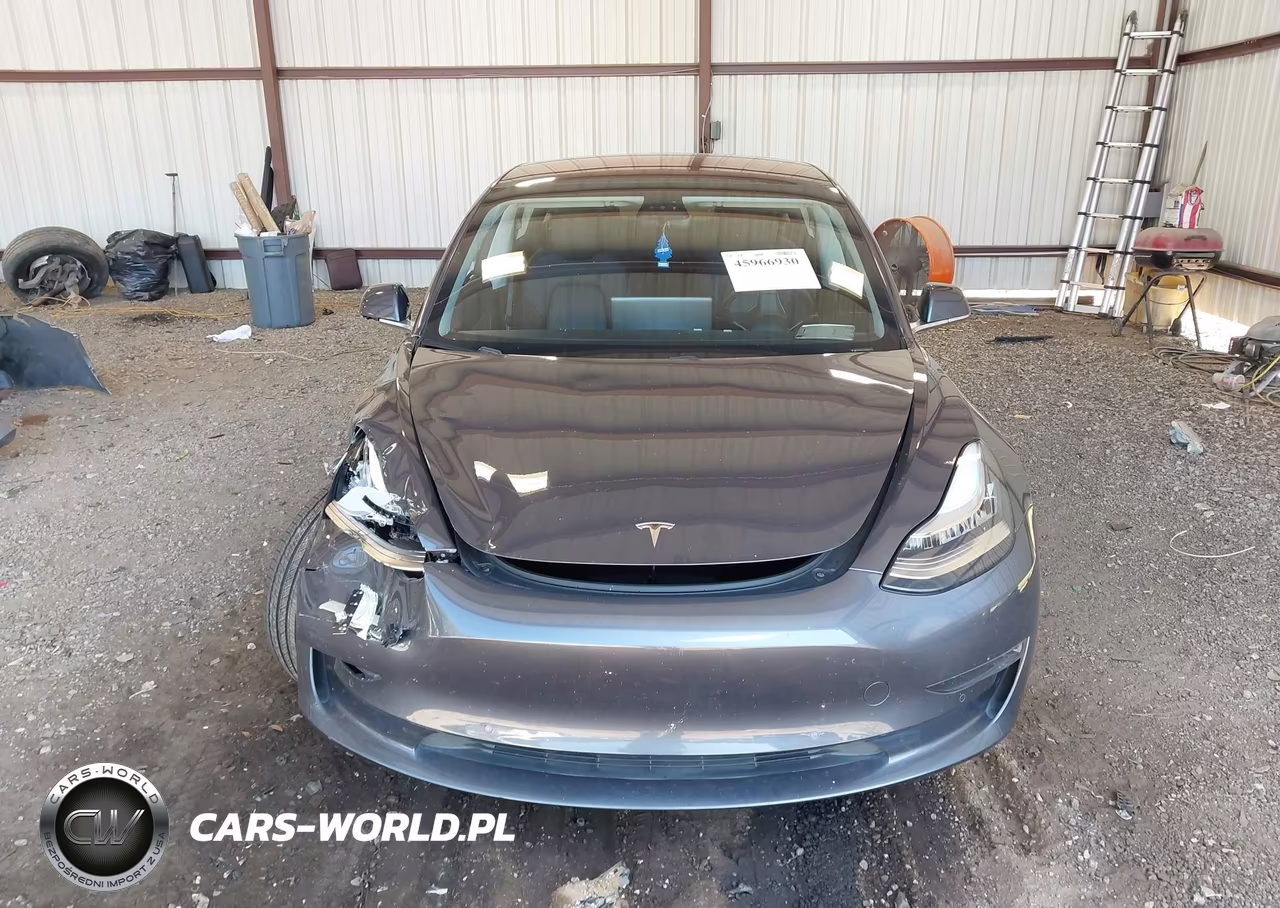 2018 Tesla Model 3 Long Range-Mid Range VIN:5YJ3E1EA1JF153480 - 10