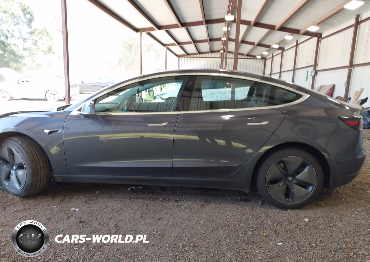 2018 Tesla Model 3 Long Range-Mid Range VIN:5YJ3E1EA1JF153480 - 12