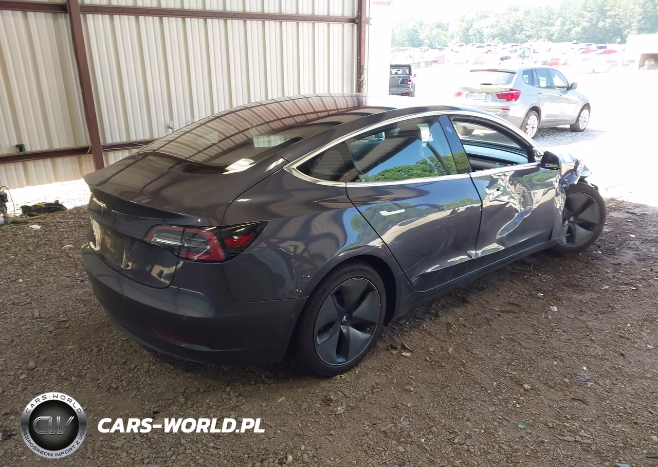 2018 Tesla Model 3 Long Range-Mid Range VIN:5YJ3E1EA1JF153480 - 4
