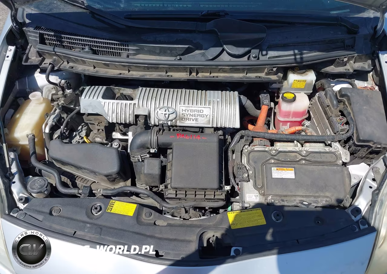 2014 Toyota Prius Two VIN:JTDKN3DU6E1741179 - 10
