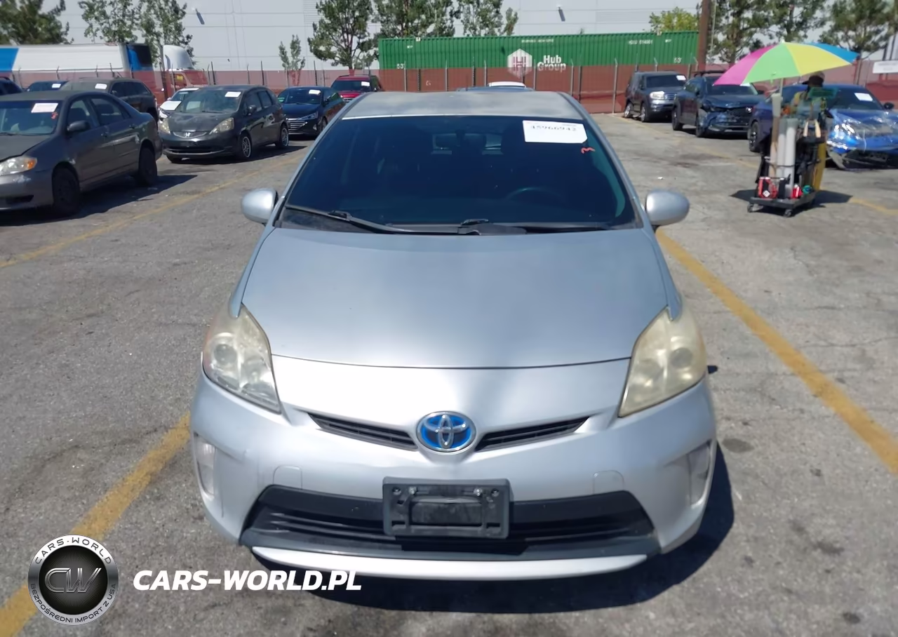 2014 Toyota Prius Two VIN:JTDKN3DU6E1741179 - 12