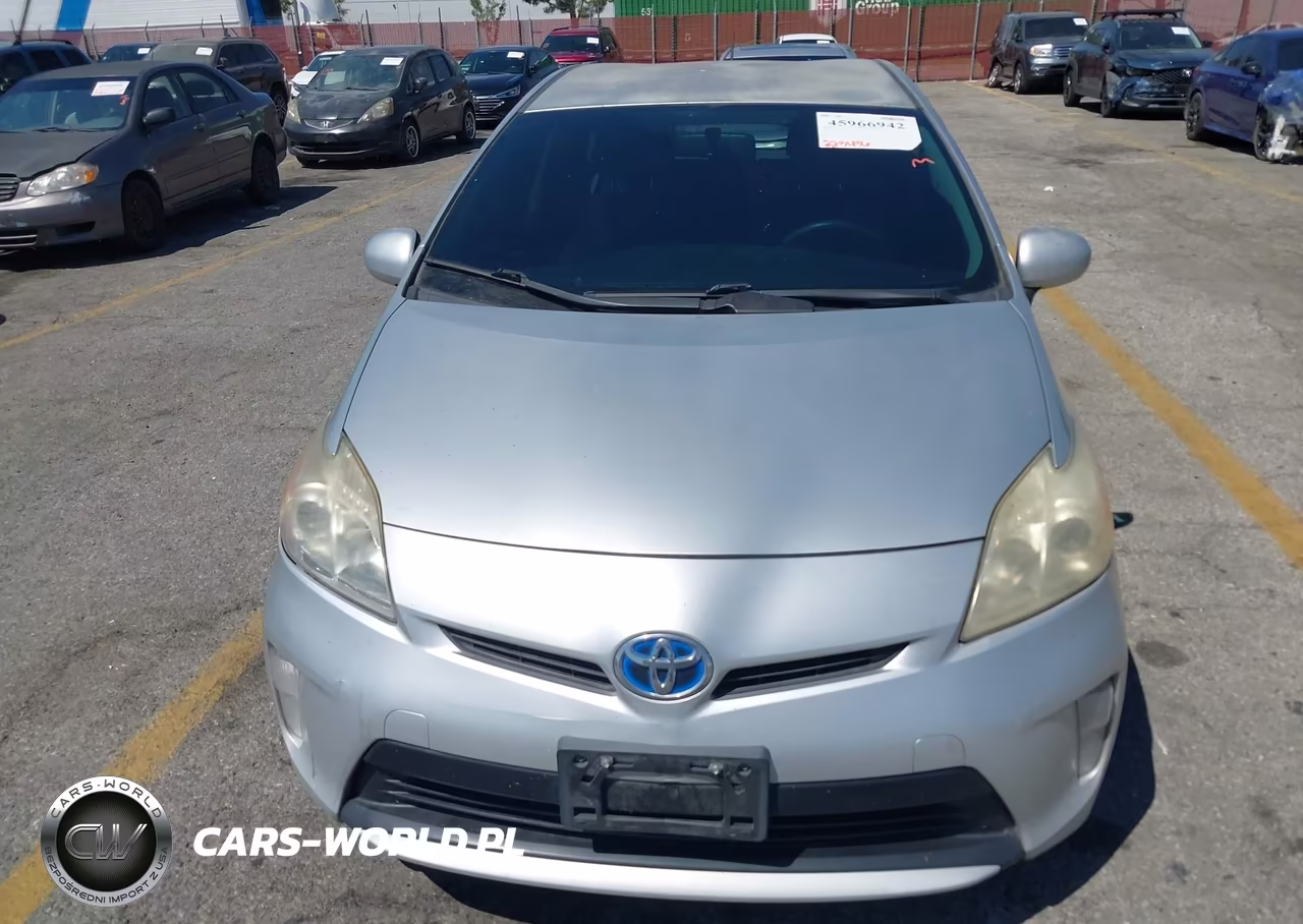2014 Toyota Prius Two VIN:JTDKN3DU6E1741179 - 6