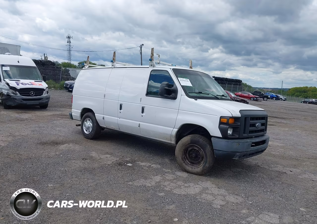 2013 Ford E-250 Commercial – zdjęcie 1 z 16