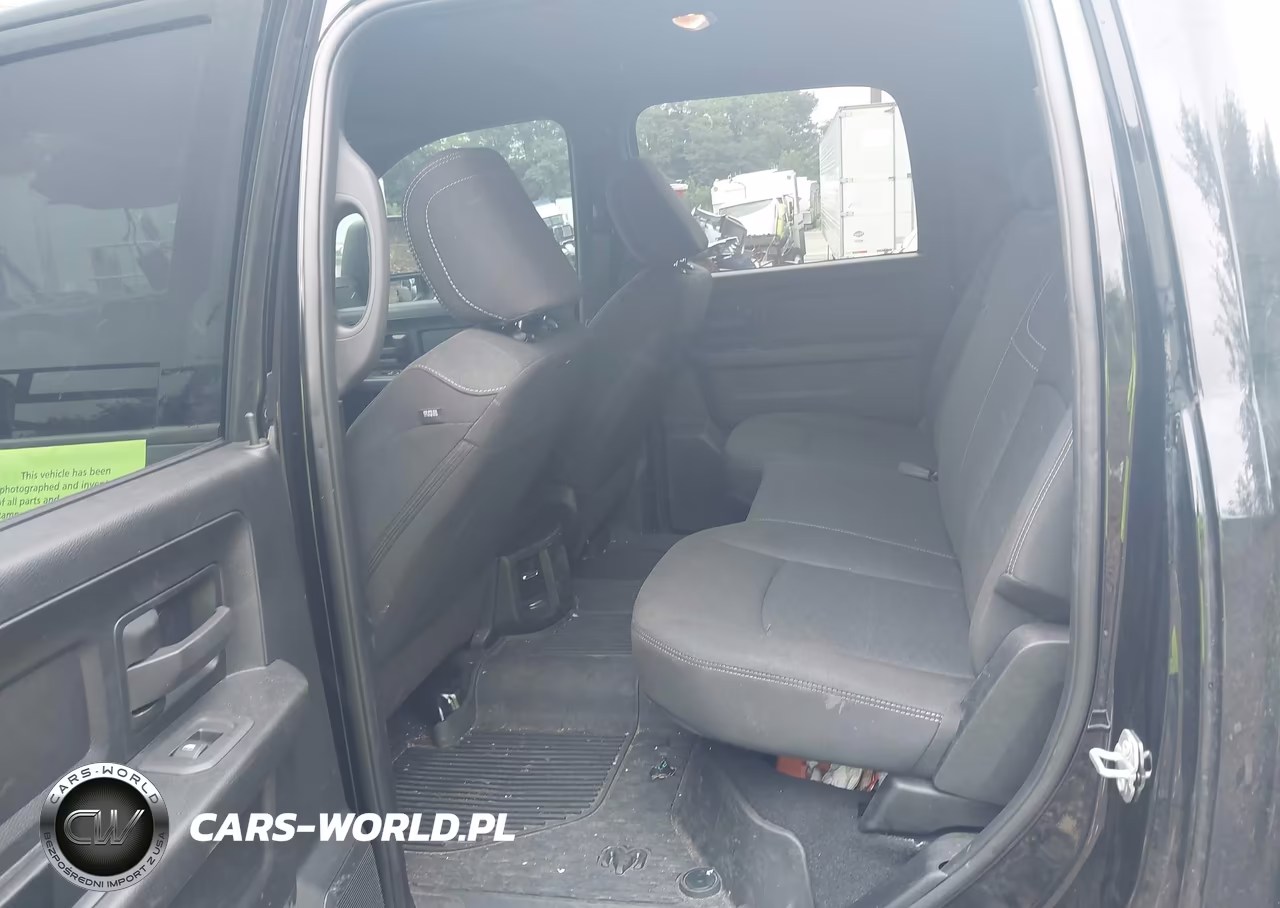2026 Ram 3500 Tradesman 4X4 8' Box VIN:3C63RRGL4TG194675 - 7
