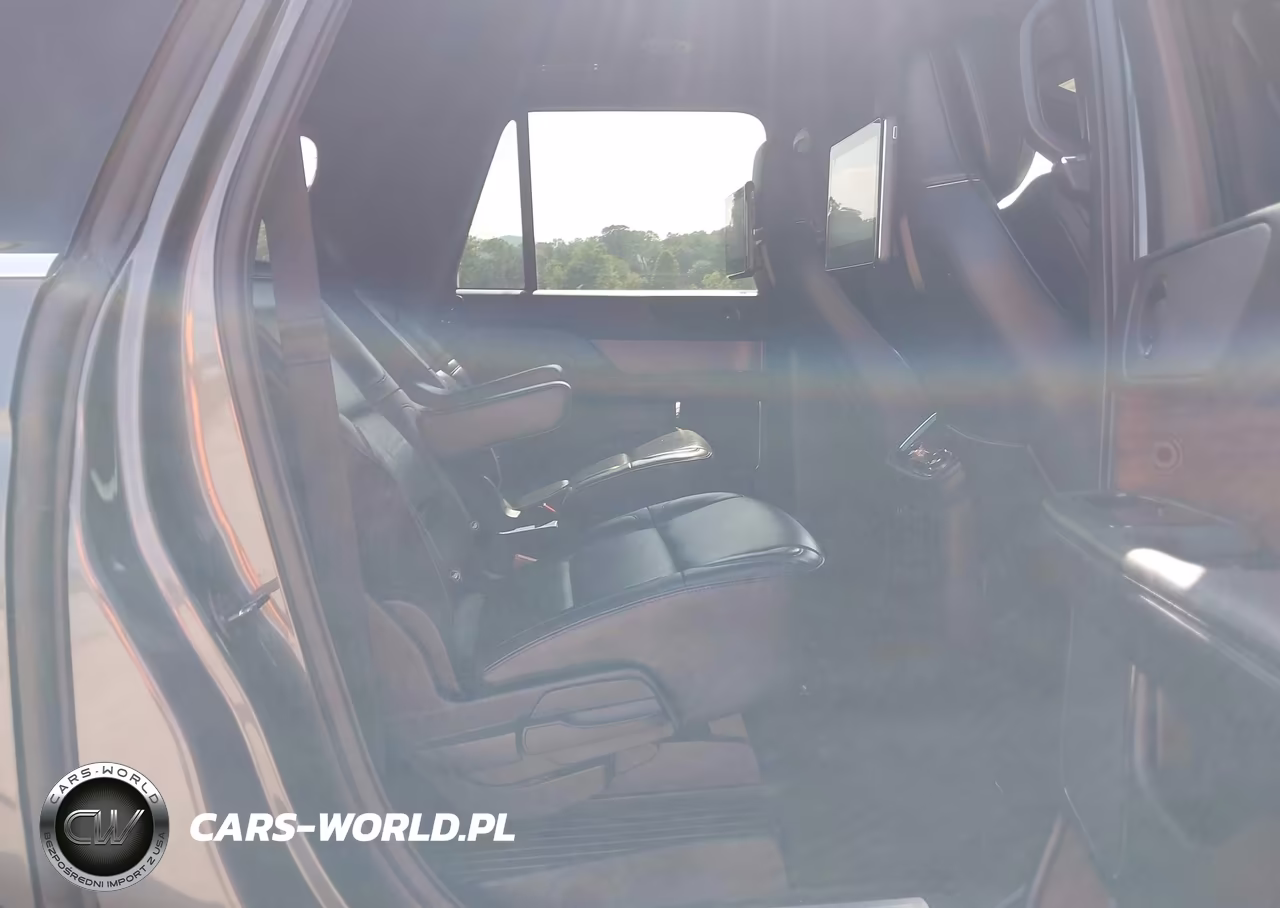 2018 Lincoln Navigator L Select VIN:5LMJJ3HT4JEL20646 - 8