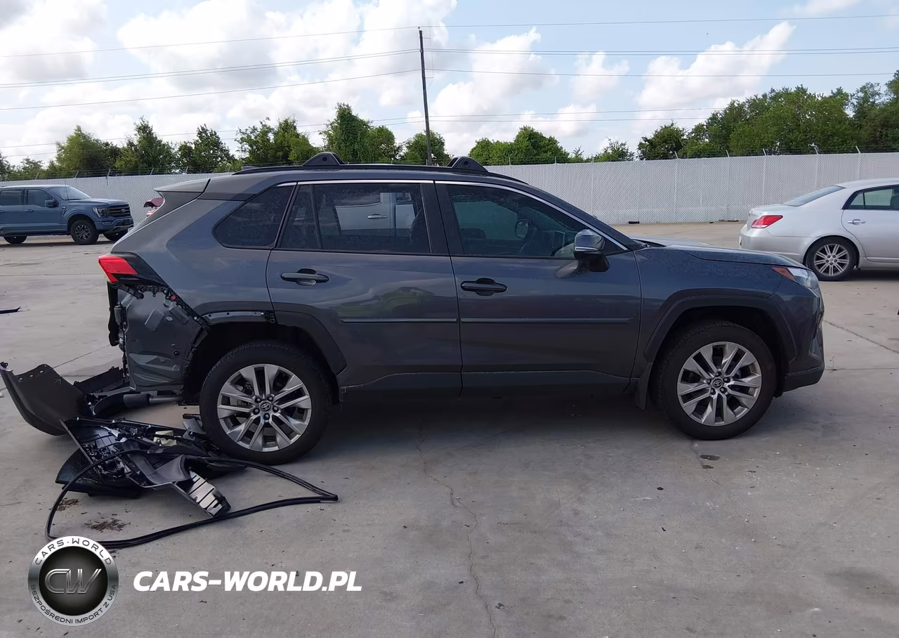 2025 Toyota Rav4 Xle Premium VIN:2T3C1RFV9SC314215 - 13