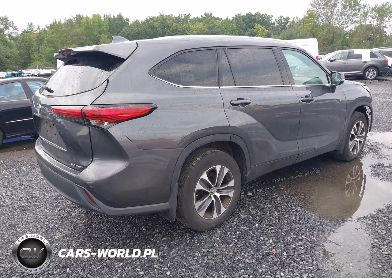 2021 Toyota Highlander Xle VIN:5TDGZRBH4MS525738 - 4