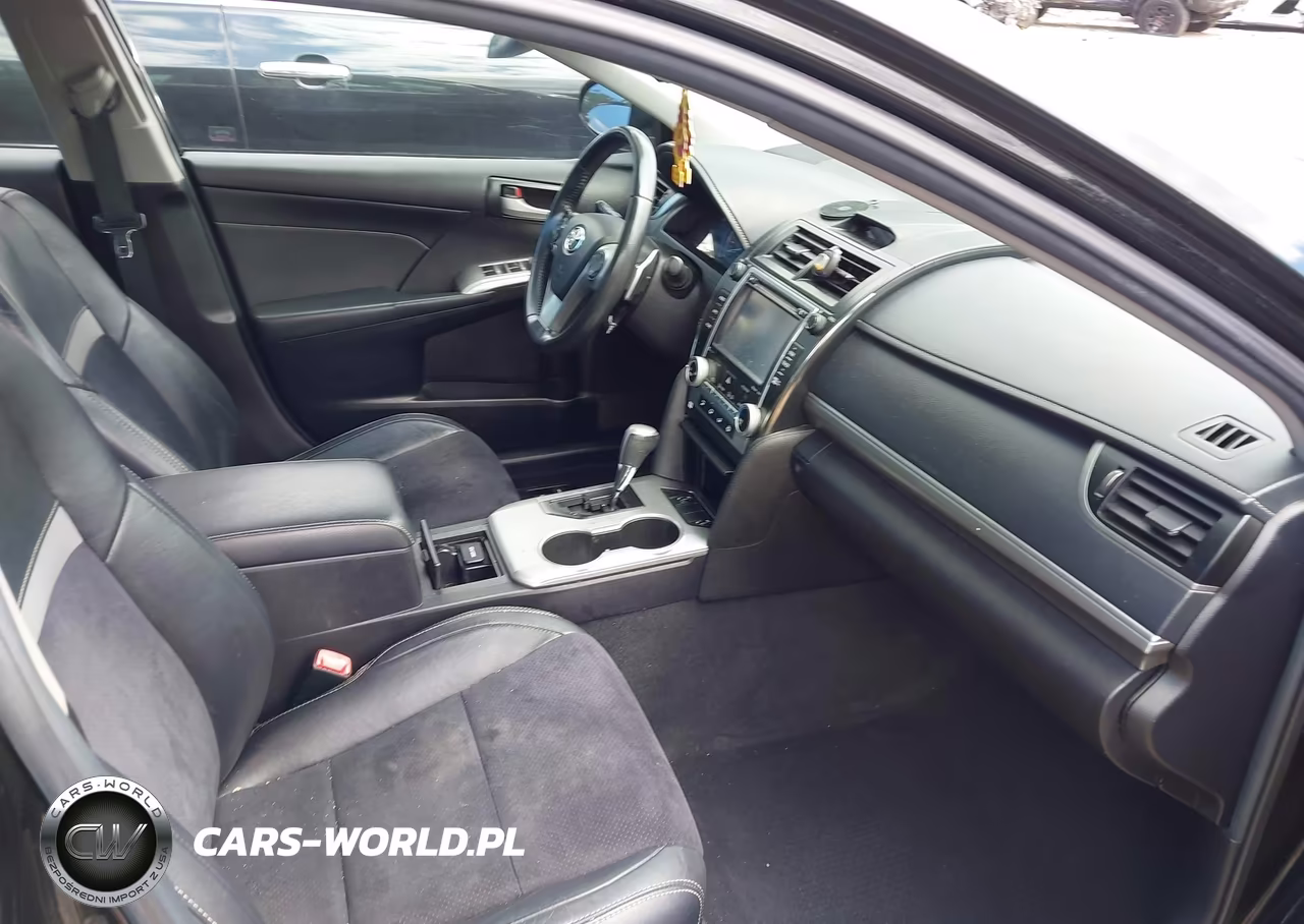 2014 Toyota Camry Se VIN:4T1BF1FK3EU830764 - 5