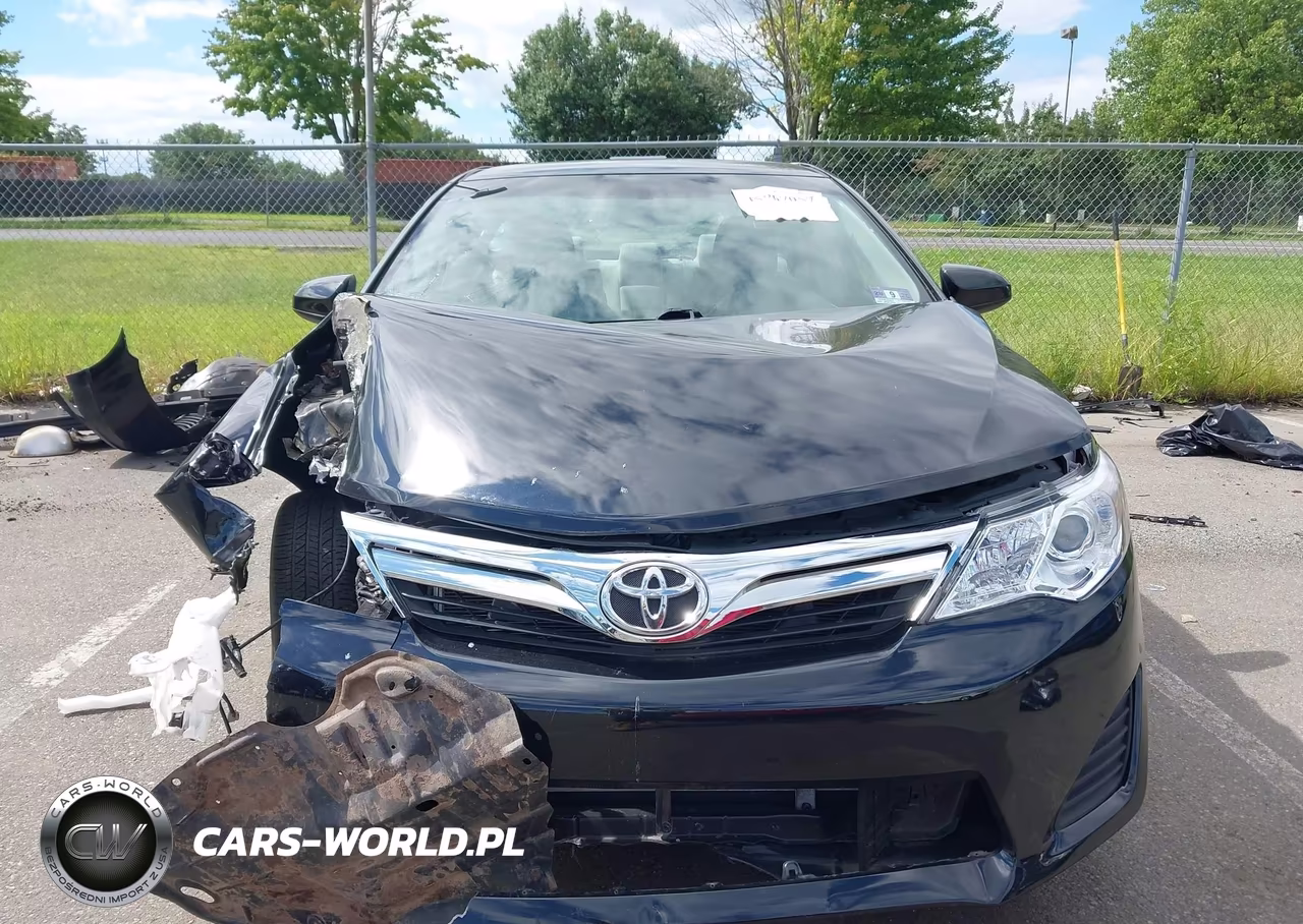 2013 Toyota Camry Le VIN:4T4BF1FK9DR279695 - 11
