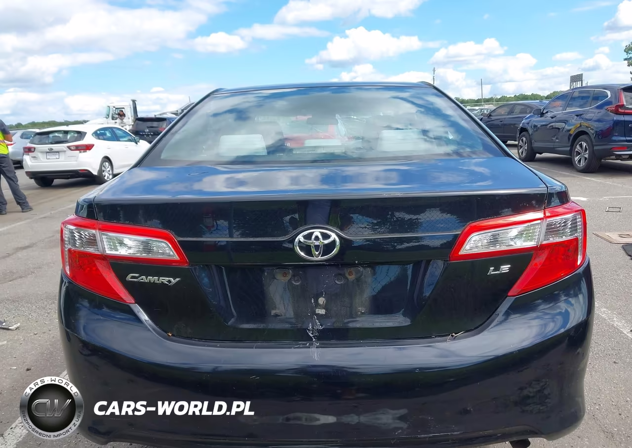 2013 Toyota Camry Le VIN:4T4BF1FK9DR279695 - 15