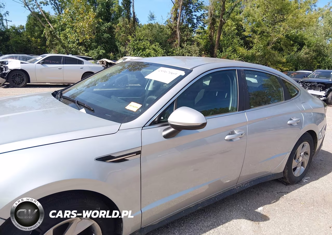 2026 Hyundai Sonata Se VIN:KMHL24JA7TA579892 - 14
