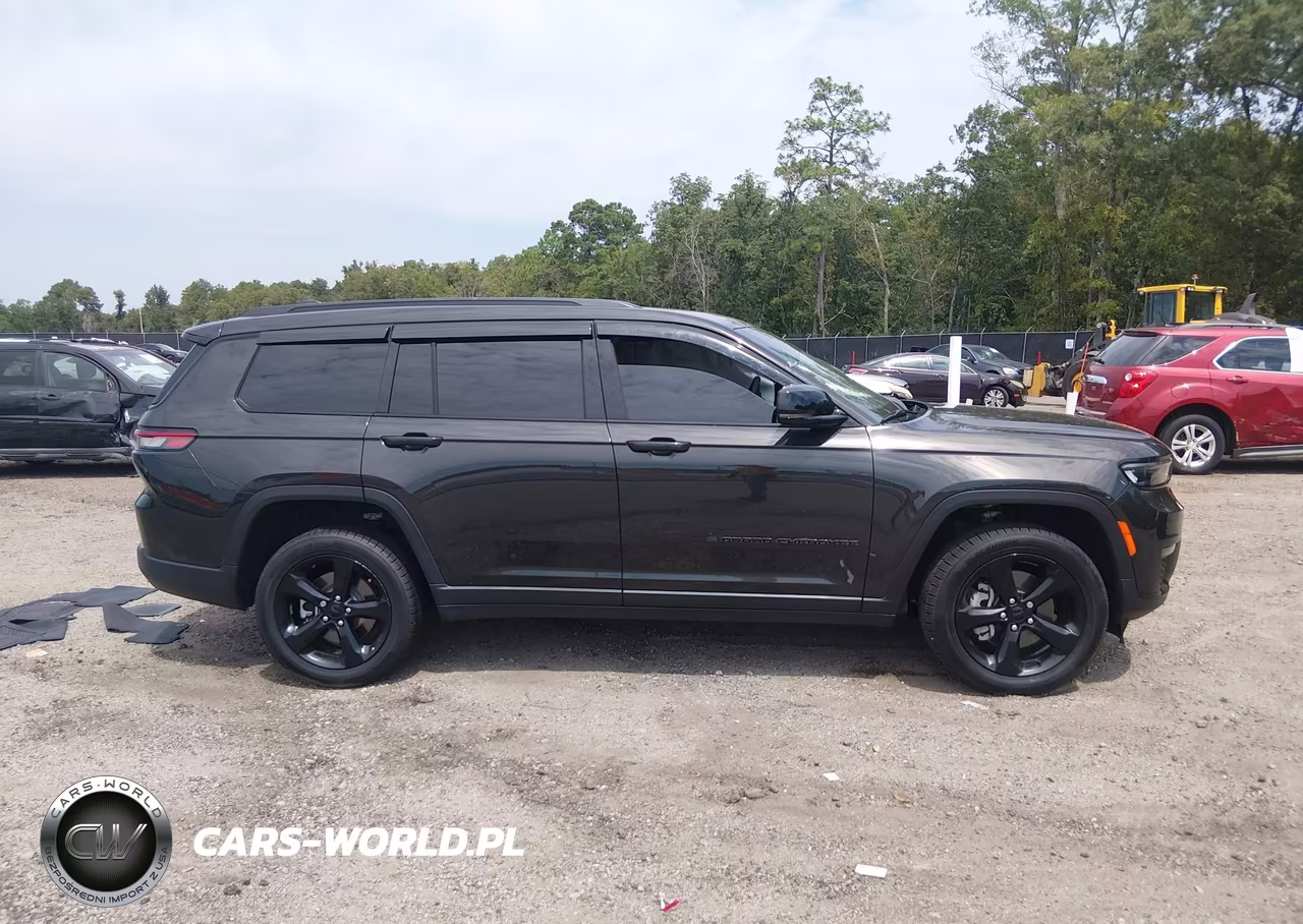 2024 Jeep Grand Cherokee L Limited 4X2 VIN:1C4RJJBG1R8525863 - 13