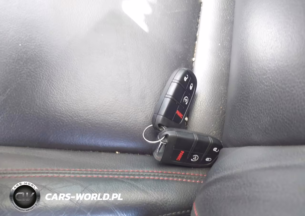 2021 Jeep Renegade Trailhawk 4X4 VIN:ZACNJDC1XMPN29984 - 11