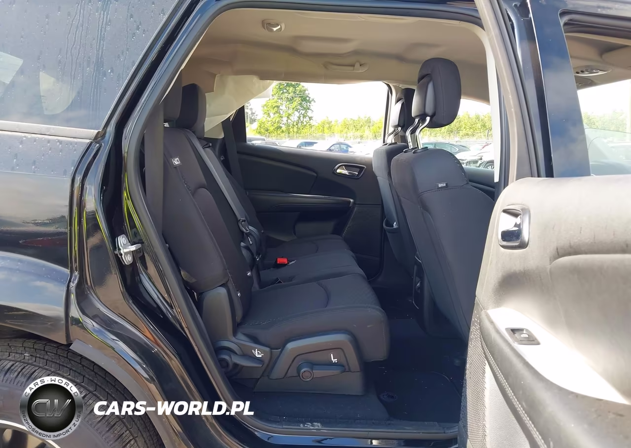 2018 Dodge Journey Se VIN:3C4PDCAB2JT515347 - 8