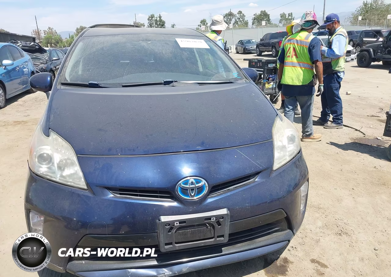 2014 Toyota Prius Two VIN:JTDKN3DU6E0379960 - 6