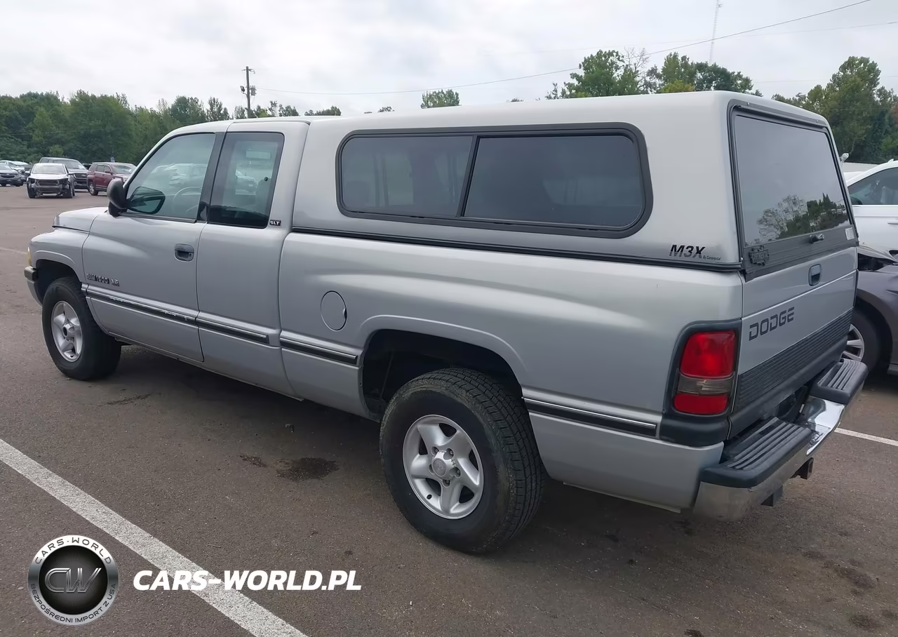 1996 Dodge Ram 1500 VIN:1B7HC13Z9TJ146485 - 3