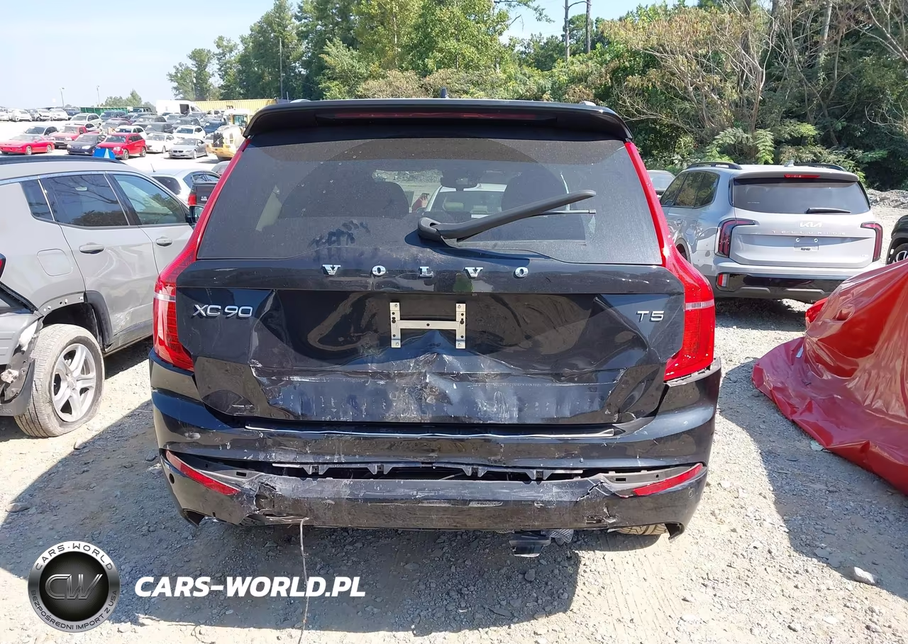 2021 Volvo Xc90 T5 Momentum 7 Passenger VIN:YV4102CK2M1671065 - 16