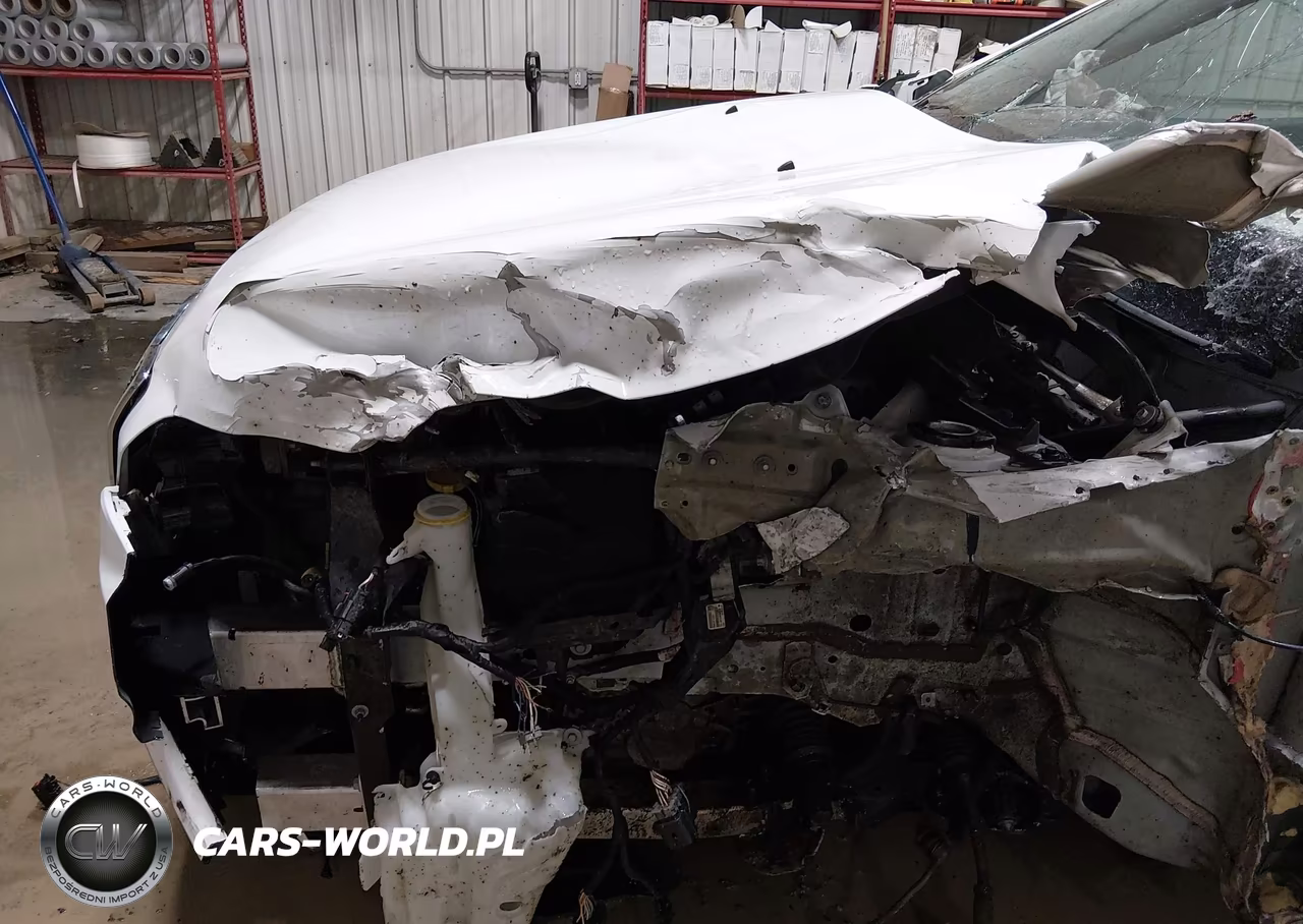 2020 Jeep Cherokee Latitude Plus 4X4 VIN:1C4PJMLB0LD612146 - 10