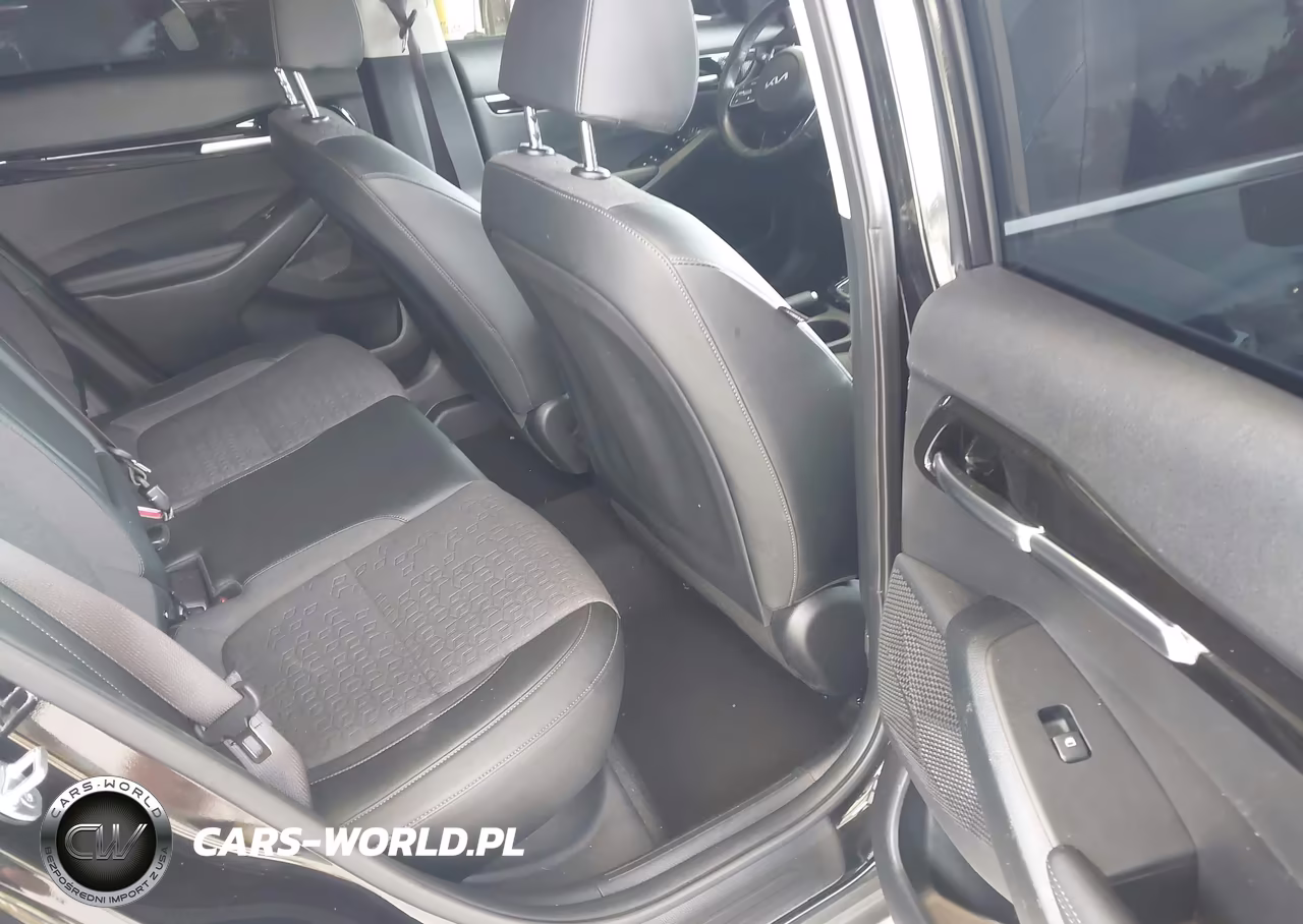 2024 Kia Seltos S VIN:KNDEU2AA7R7630728 - 8