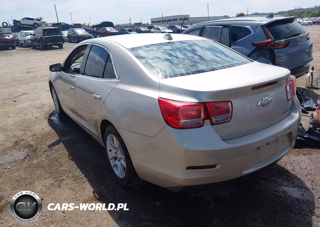 2013 Chevrolet Malibu 1Lt VIN:1G11C5SA1DF340199 - 3