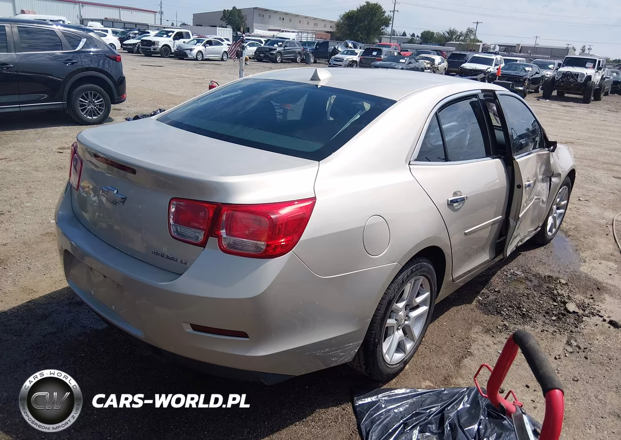 2013 Chevrolet Malibu 1Lt VIN:1G11C5SA1DF340199 - 4