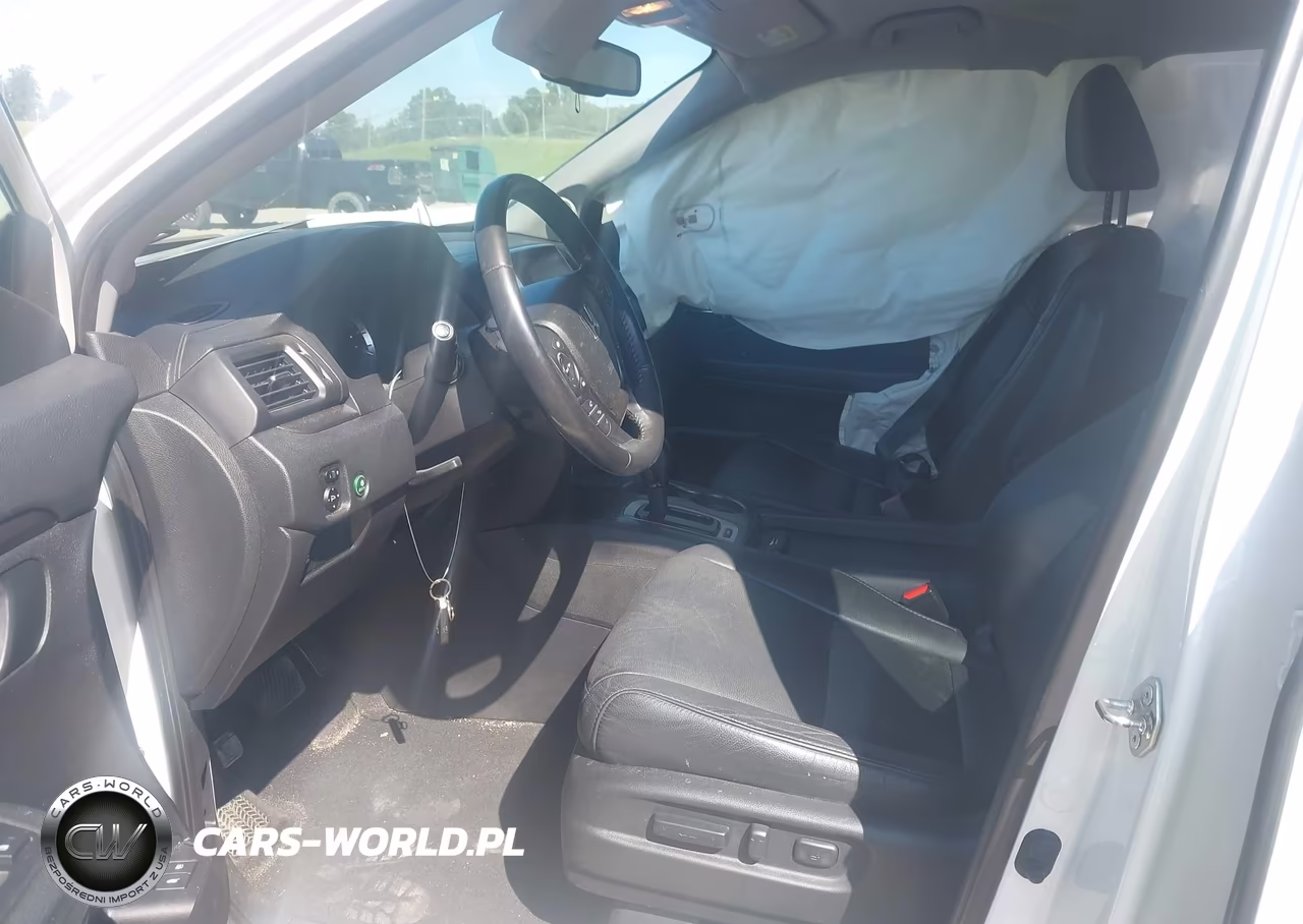 2018 Honda Pilot Ex-L VIN:5FNYF5H54JB023833 - 5