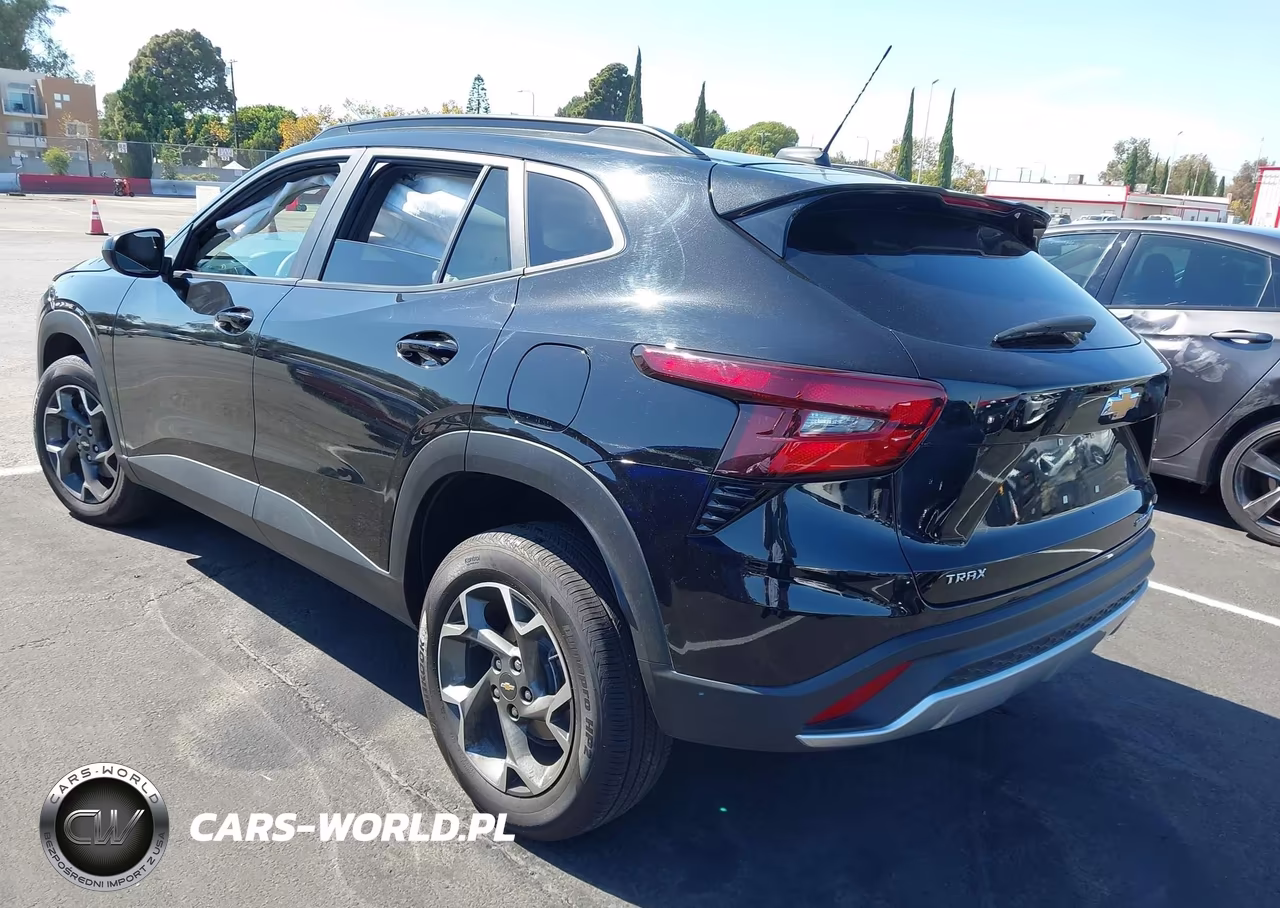 2025 Chevrolet Trax Fwd Lt VIN:KL77LHEP1SC185667 - 3